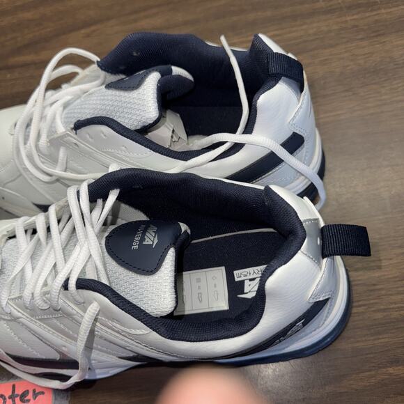 C Avia Men's shoes Avi-Verge - White/True Navy Sneakers Size 12X Wide Shoe - Picture 5 of 8